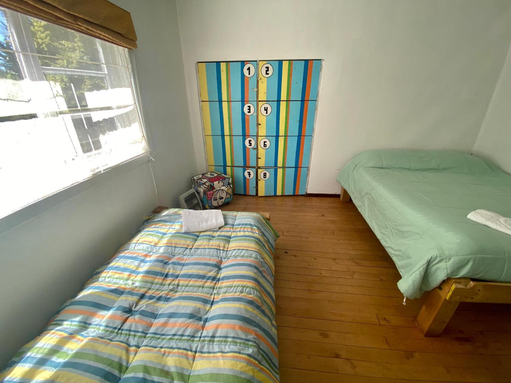 La Guapa Hostel ปูแอร์โตบารัส ภายนอก รูปภาพ
