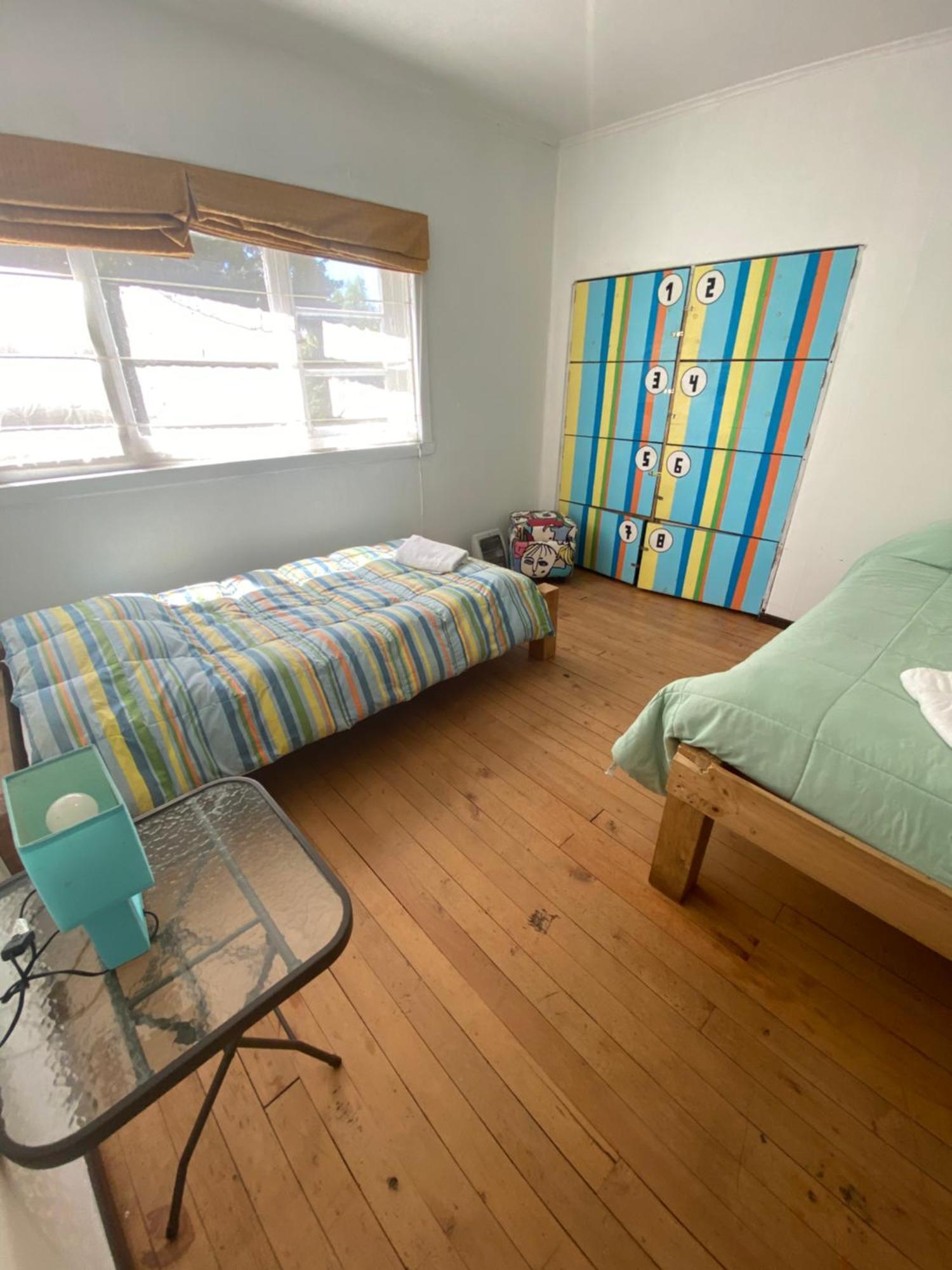 La Guapa Hostel ปูแอร์โตบารัส ภายนอก รูปภาพ