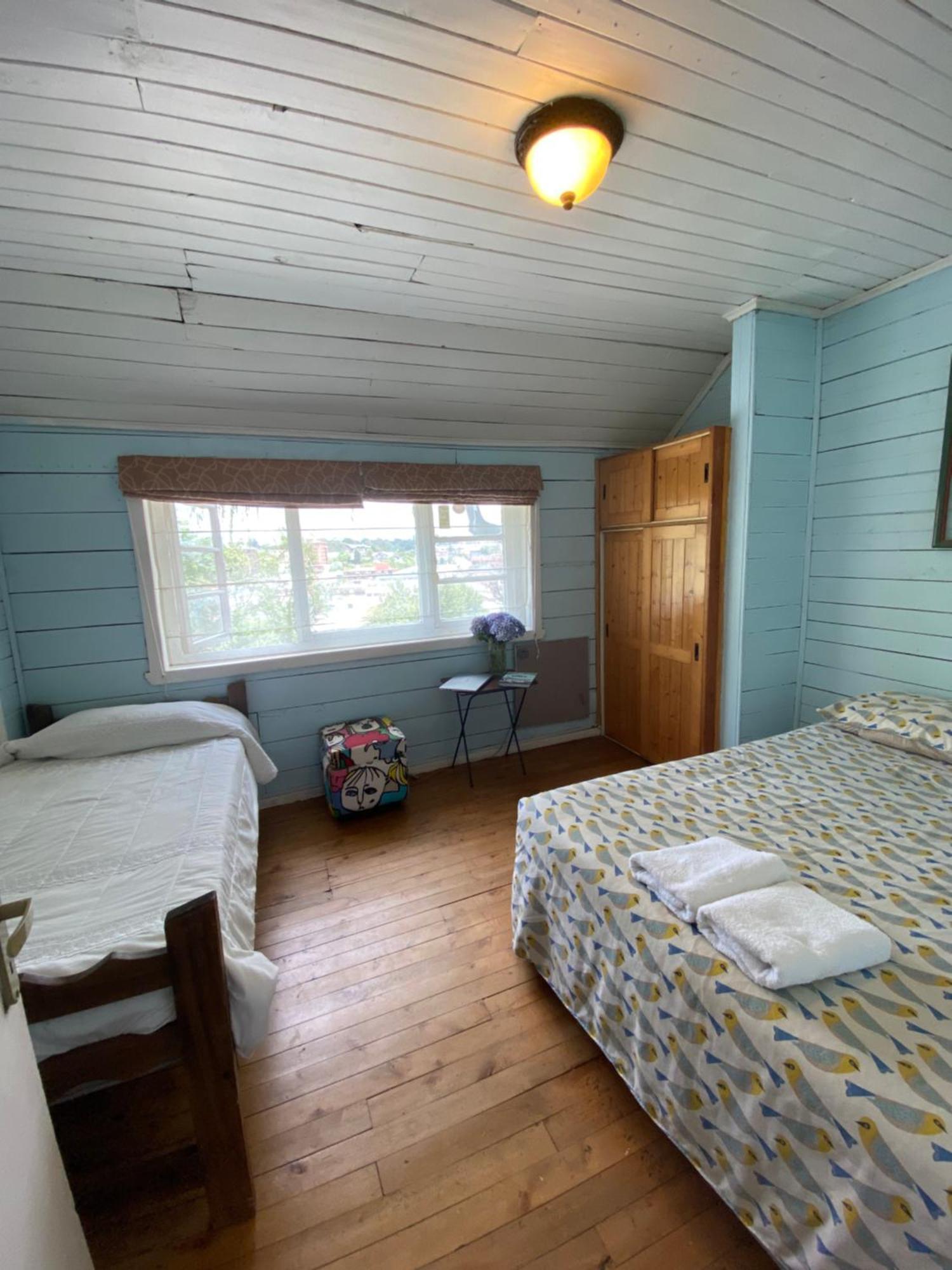 La Guapa Hostel ปูแอร์โตบารัส ภายนอก รูปภาพ